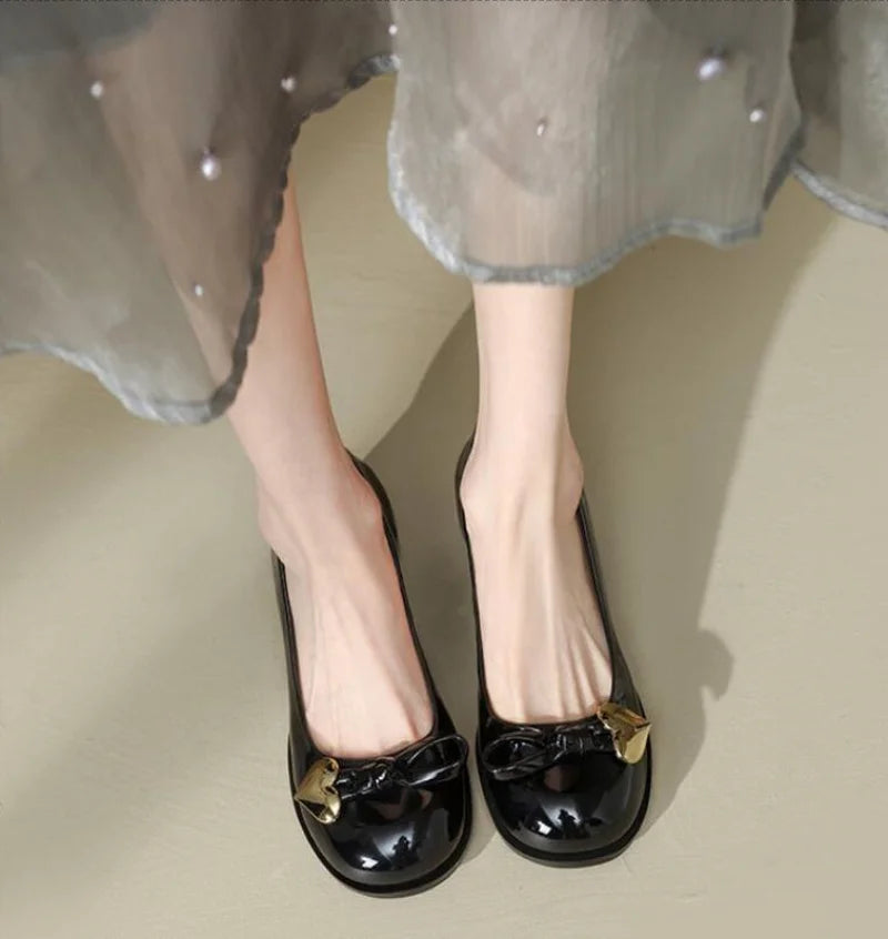 Shoes for Woman 2024 Women's Summer Footwear Round Toe Cute with Medium Heels Loafers Kawaii Trend on Sale Lastest Beau Today