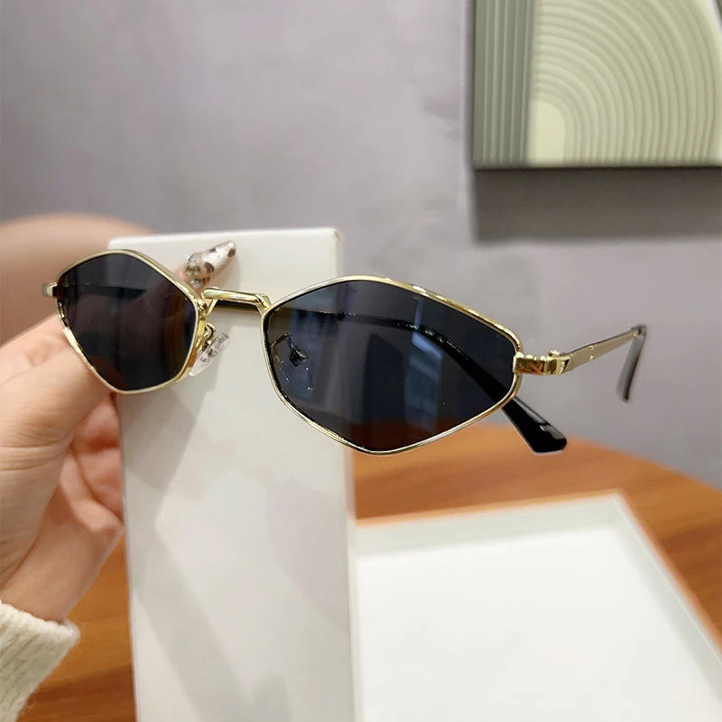 Small Polygonal Sunglasses Women Luxury Brand Steampunk Metal Frame Sun Glasses Ladies Vintage Rhombus Shades UV400 Eyeglasses
