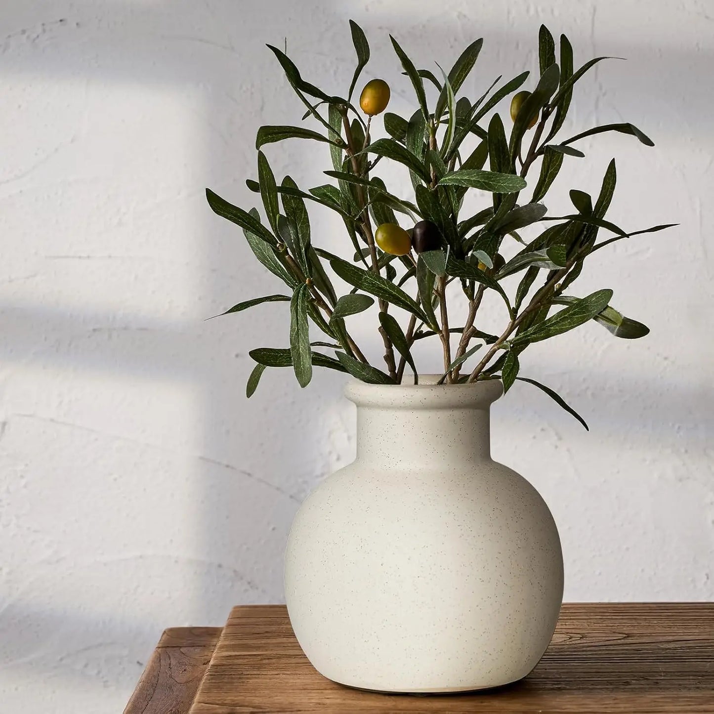 Speckled ceramic modern vase, country farmhouse decorative bohemian vase, suitable for home décor