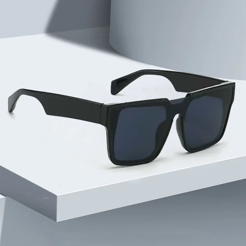 2025 New in Vintage Sunglasses for Women Lens Embedded Fashionable High-end Gradient Purple Square Glasses Sun Glasses Women