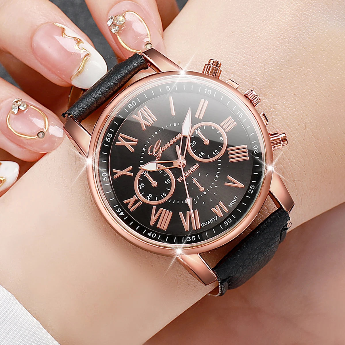 5PCS/Set Women's Multi Color Watch Fashionable and Exquisite Leather Watch with Multiple Options to Wear Every Day