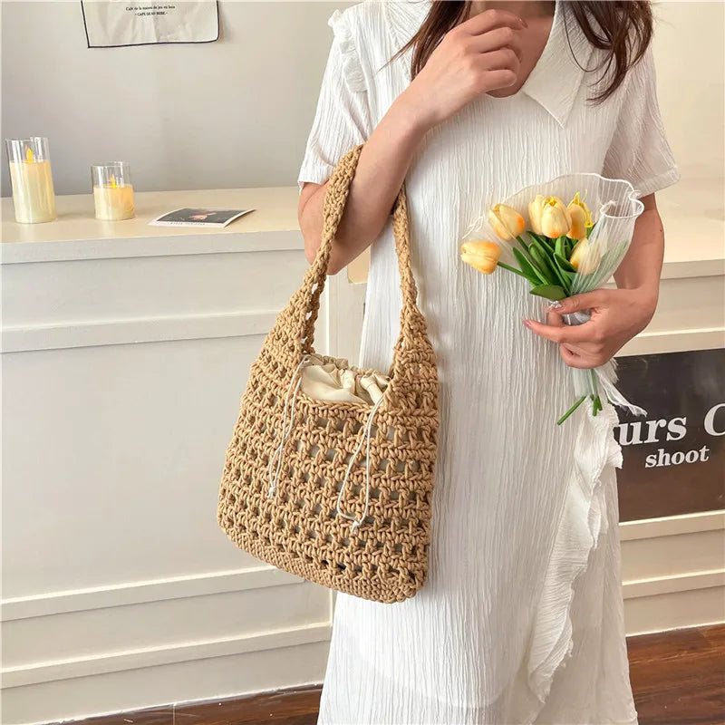 Women's Knitted Shoulder Bag Large Capacity Lightweight Braid Underarm Bags Summer Handmade Crochet Tote Bags Weaving Beach Bags