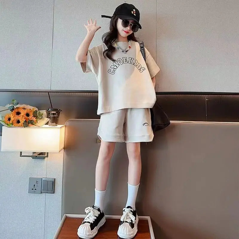 2025 Summer Girls Suit Child set Clothes Short-Sleeved loose letters t-shirt + half pants Teenager Tracksuits Kids 8 10 12 year