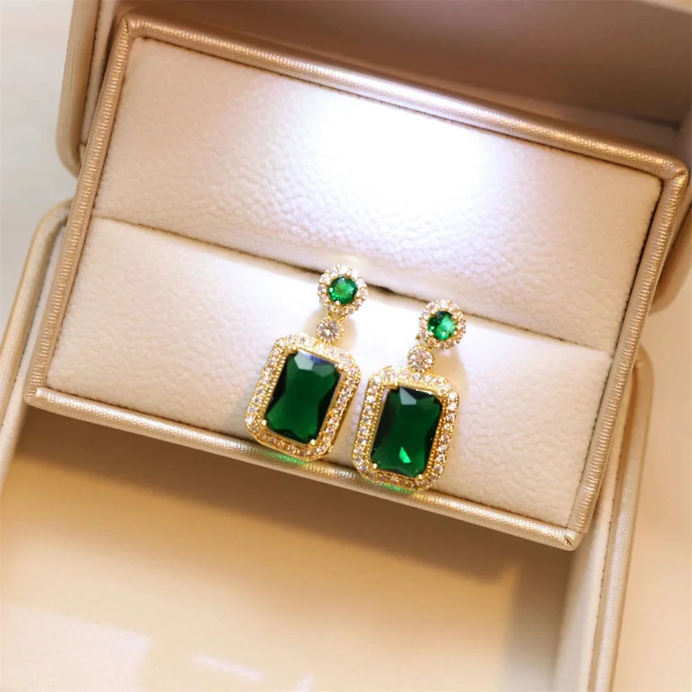 Classic Women's Three-piece Jewelry Set Statement Emerald Ring Fashion Green Zircon Ring Earring Necklace Wedding Jewelry Sets 