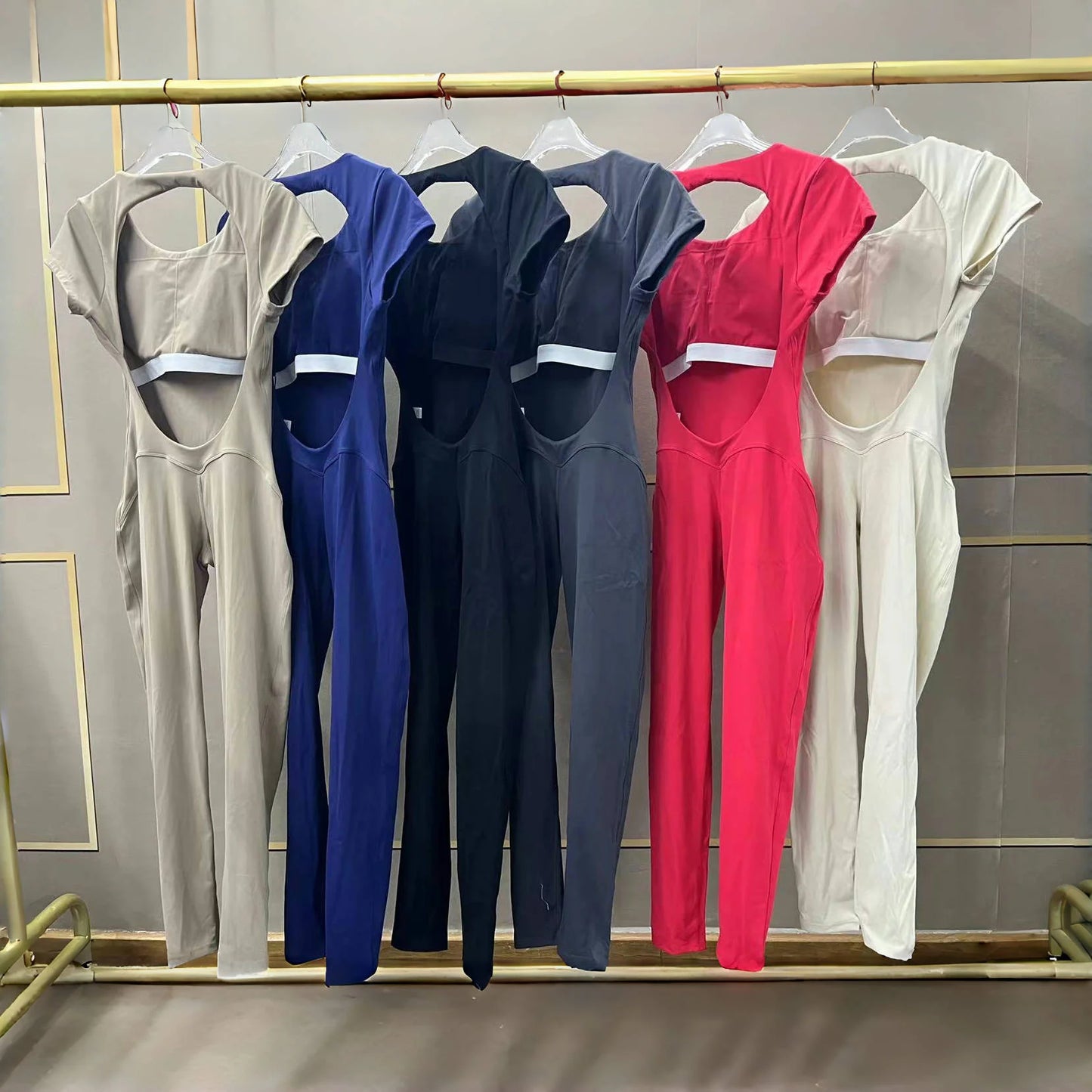 Women's One-piece Yoga Jumpsuit Short Sleeve Open Back Slim Fit Sports Outfit Tights Quick-drying Hip Lift Gym Fitness Clothes