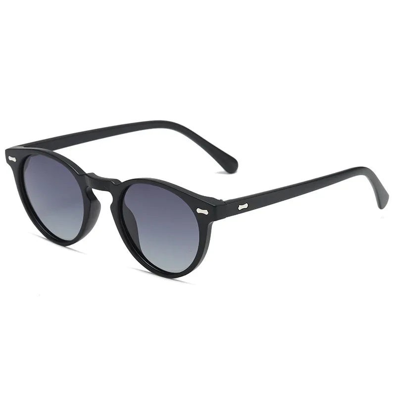 Small Round Sunglasses Women Vintage Brand Designer Brown Sun Glasses Round Frame Rivet Shades Female Ladies UV400 Gafas De Sol