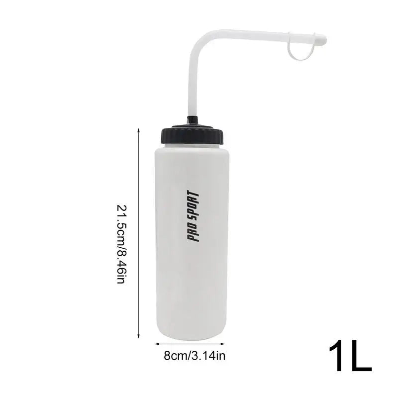 Squeeze Water Bottles Safety Water Wash Bottles 1 Liter Football Water Bottle Boxing Squeeze Bottle With Long Straw For Fitness