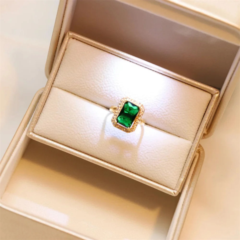 Classic Women's Three-piece Jewelry Set Statement Emerald Ring Fashion Green Zircon Ring Earring Necklace Wedding Jewelry Sets 