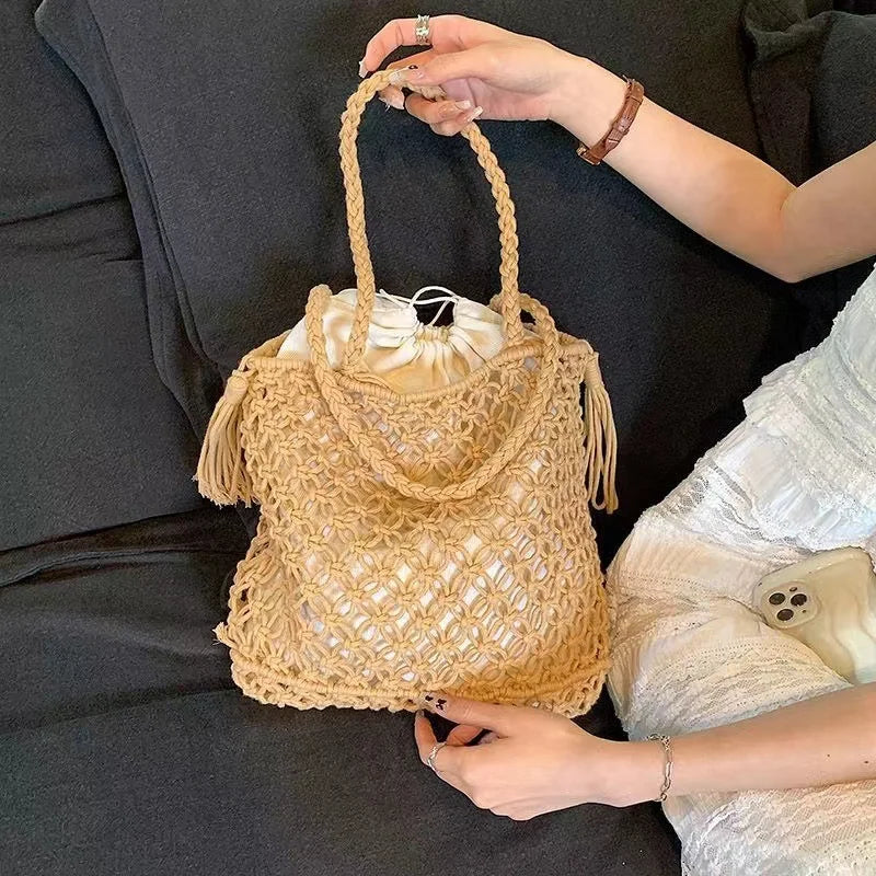 Fashion Handmade Woven Bag Tassel Accessories Summer Woven Solid Color Shoulder Bag Large Tote Bag