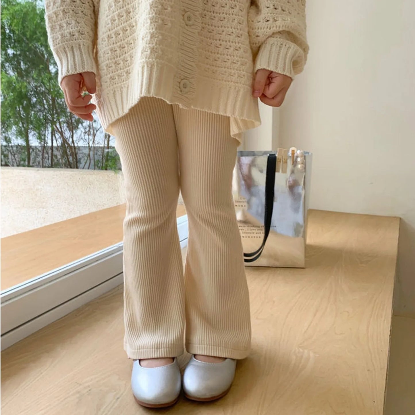 2025 Fashion Kids Girls Cotton Ribbed Flared Pants Spring Autumn Sweet Elasticity Slim Solid Color Trousers Leisure Pants 3-7Y