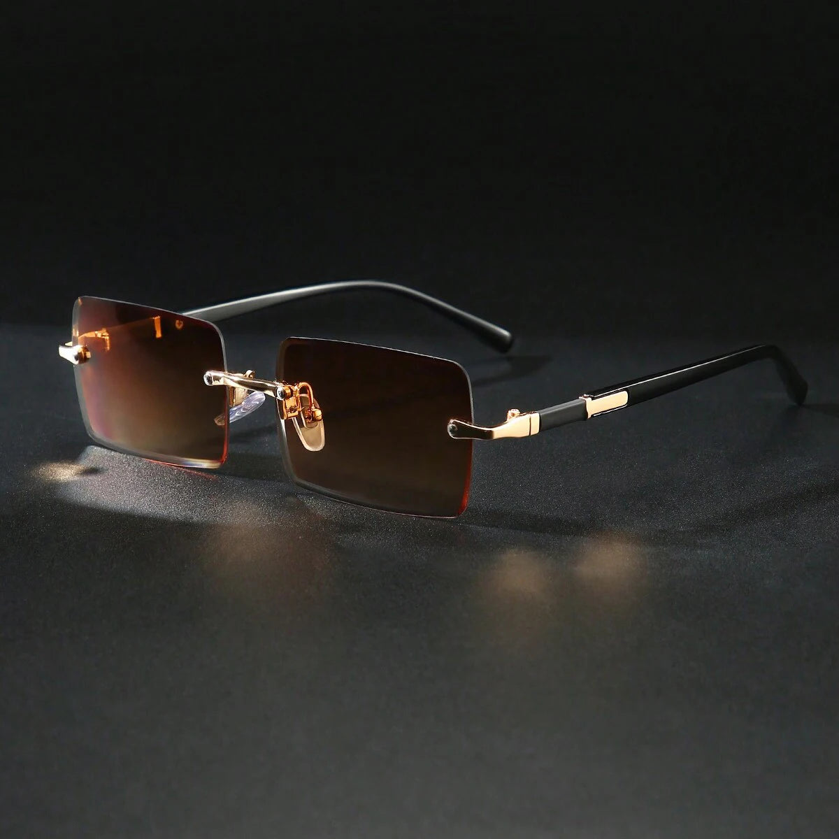 1pc Rimless Sunglasses Rectangle Women Men Shades Small Square Sun Glasses For Female Male Beach Vacation Travel Eyewear