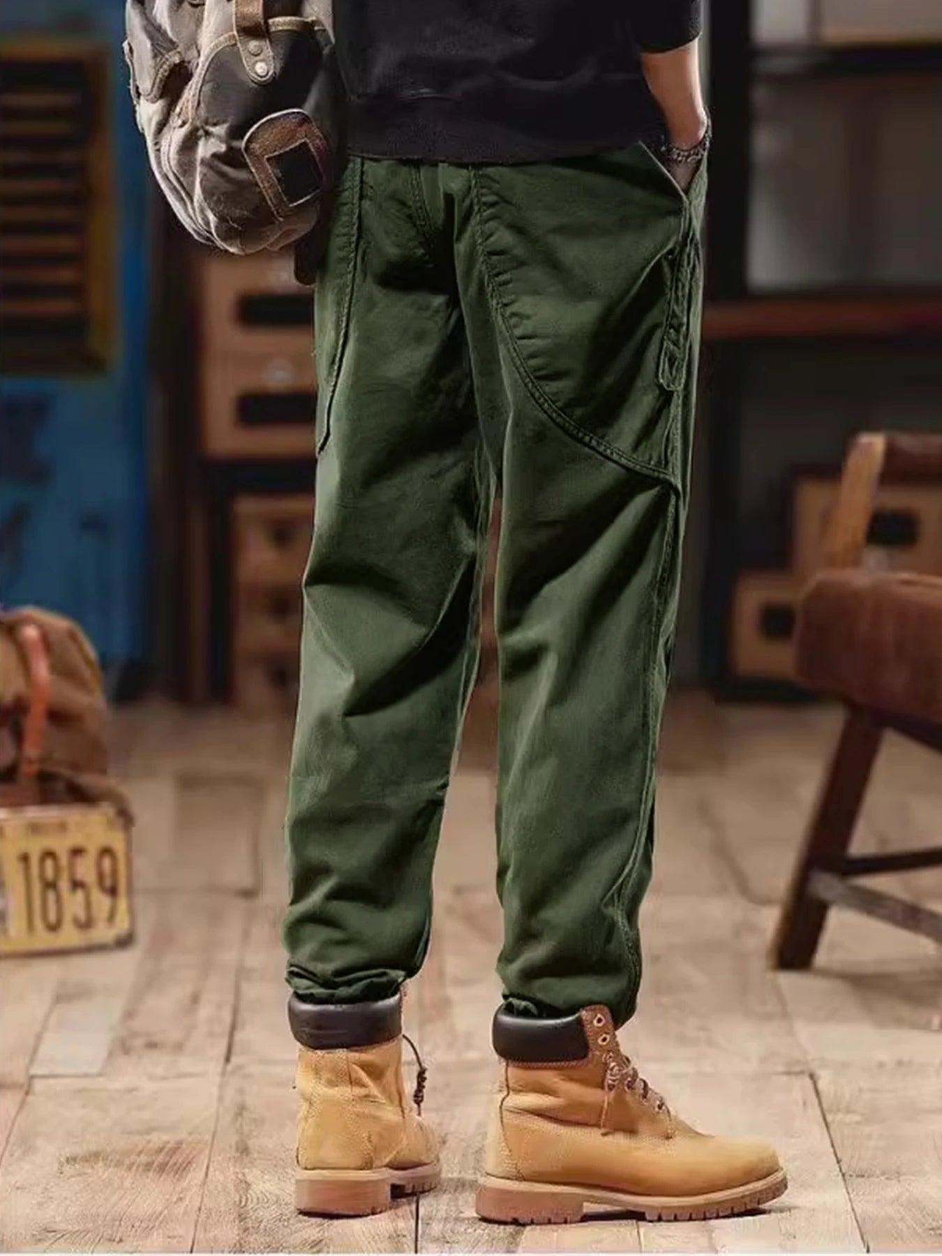 Men's high-quality lightweight tactical work pants - tear resistant all season hiking pants with multiple pockets