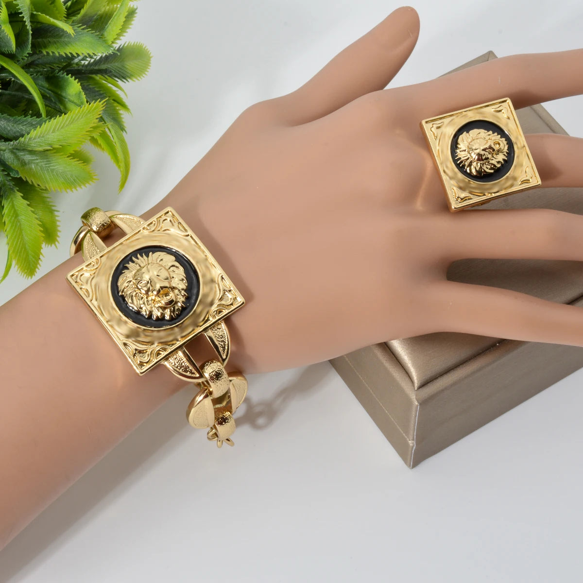 Gold Plated Jewelry Set For Women African Indian Dubai Wedding Jewellery Luxury Choker Necklace Bracelet Earring Cuff Rings