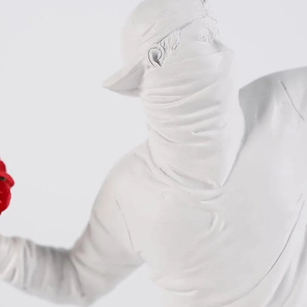 Flower Thrower Sculpture,Resin Statue for Home Decor, Modern Decorative Figurines for Living Room,Office Desk Bookshelf