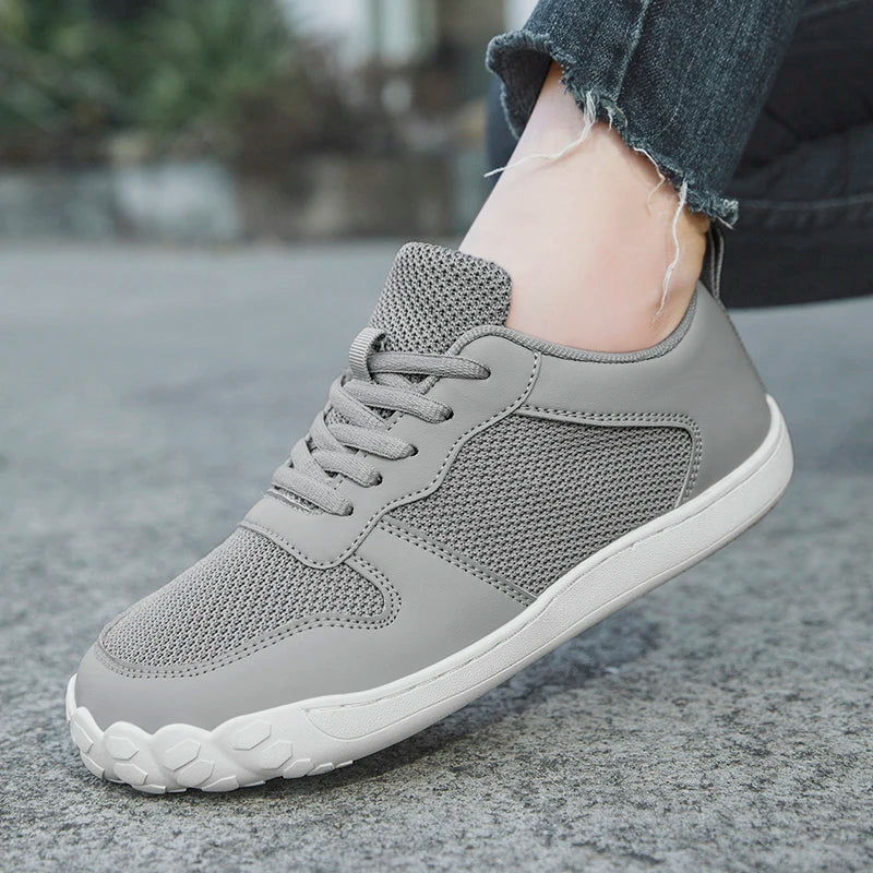 2024 New Fashion Wide Toe Shoes for Women Breathable Mesh Minimalist Barefoot Anti-slip Outdoor Footwear Shoe Size 36-42