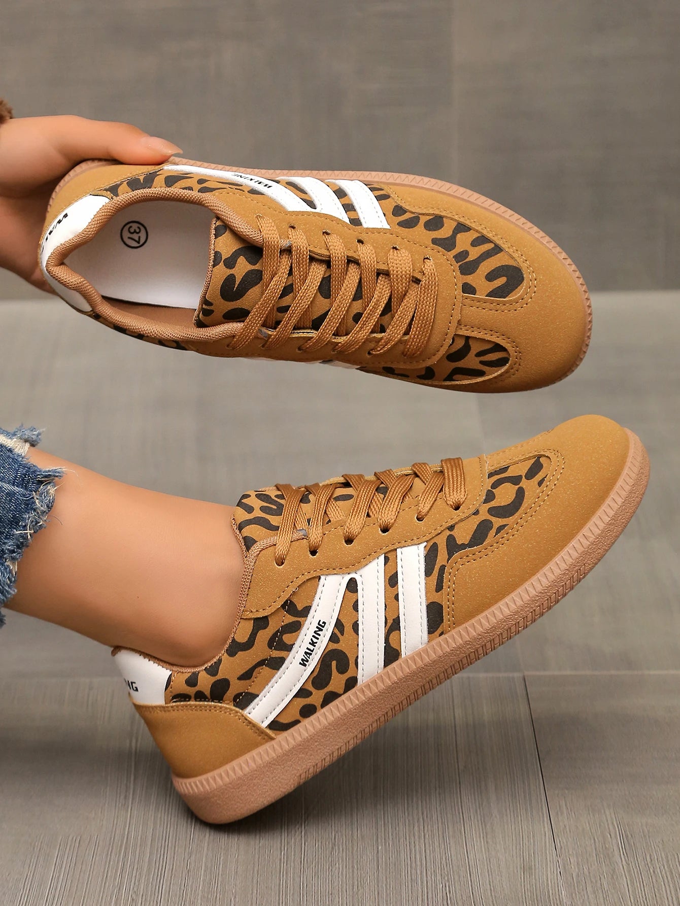 Women's Footwear with Closed Design, Ideal for Casual Outings & Everyday Wear Lace-Up Casual Shoes - Lightweight Breathable