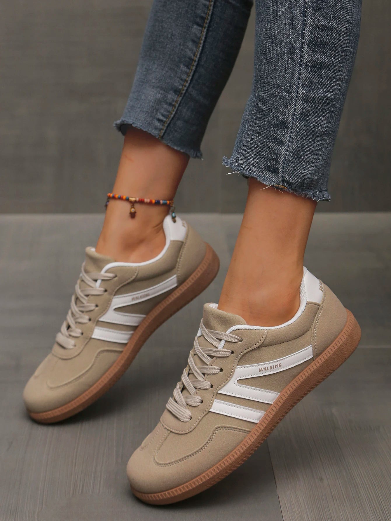 Women's Footwear with Closed Design, Ideal for Casual Outings & Everyday Wear Lace-Up Casual Shoes - Lightweight Breathable