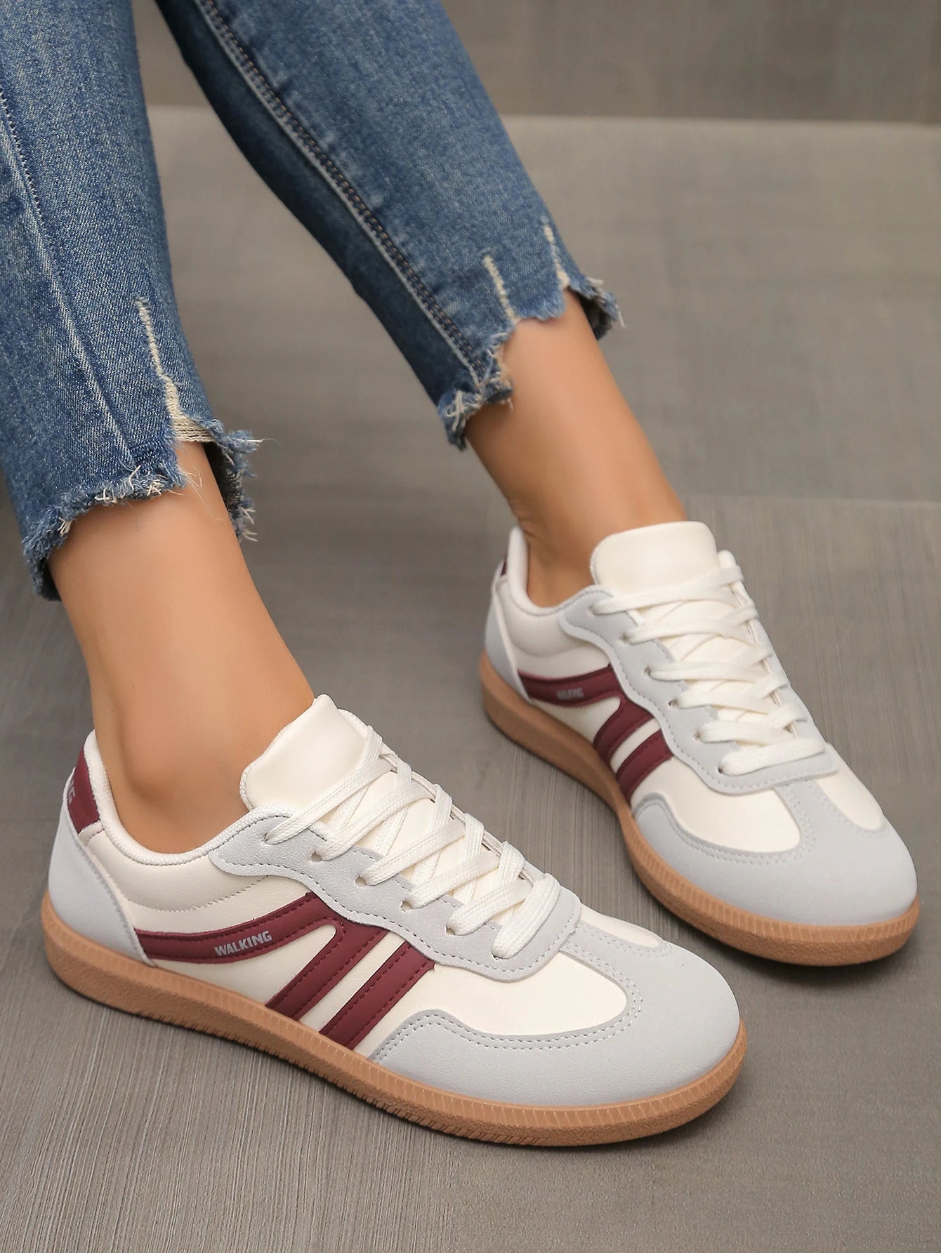 Women's Footwear with Closed Design, Ideal for Casual Outings & Everyday Wear Lace-Up Casual Shoes - Lightweight Breathable