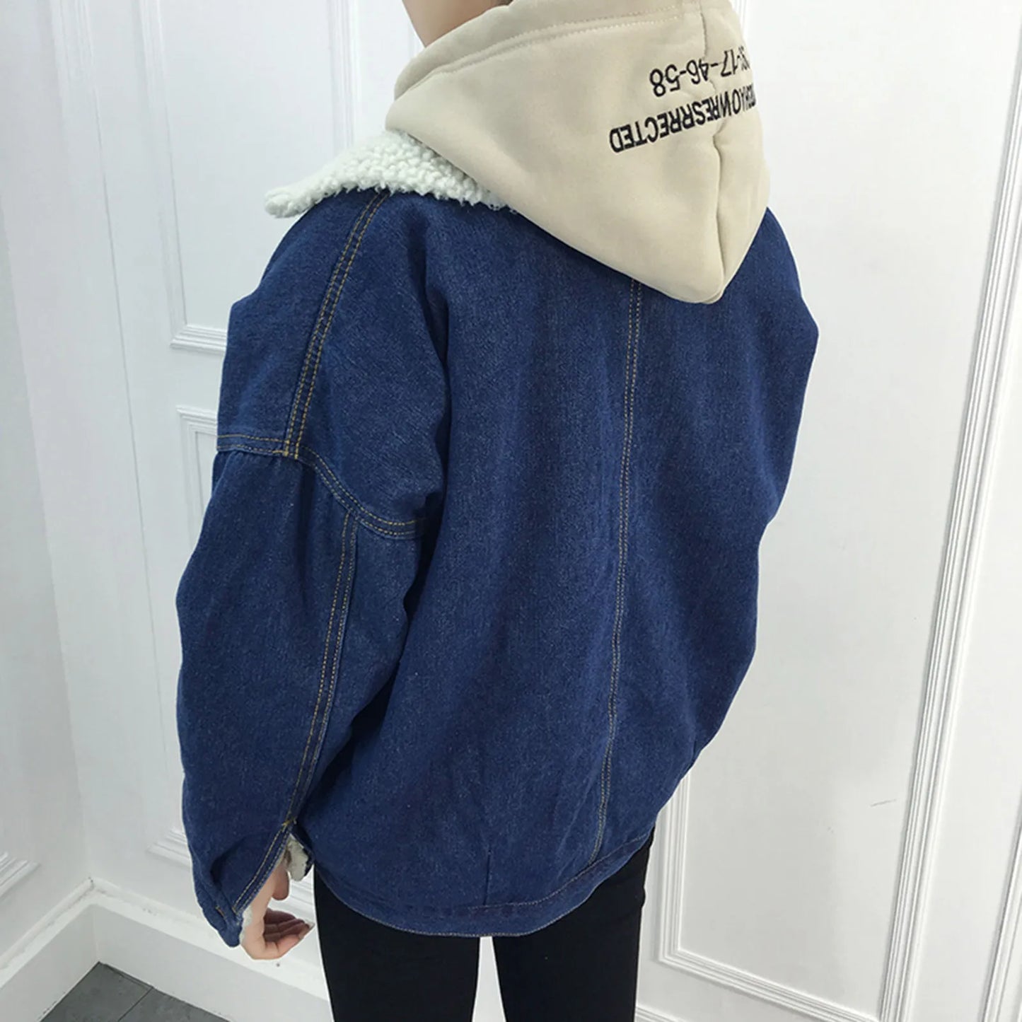 Vintage Women Lambswool Denim Jacket Women Autumn Winter Thicken Fleece Warm Denim Jacket Punk Long Sleeve Casual Loose Outwear