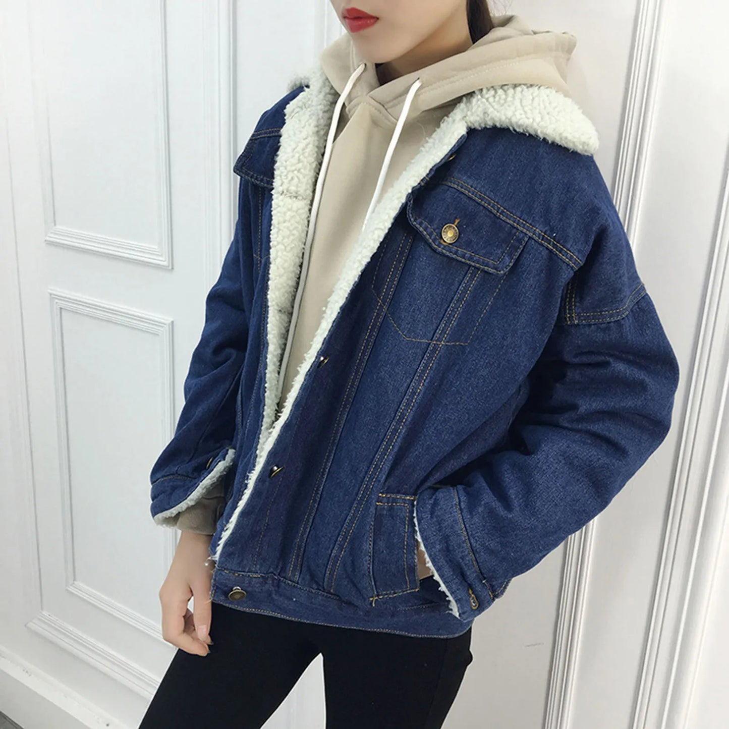 Vintage Women Lambswool Denim Jacket Women Autumn Winter Thicken Fleece Warm Denim Jacket Punk Long Sleeve Casual Loose Outwear