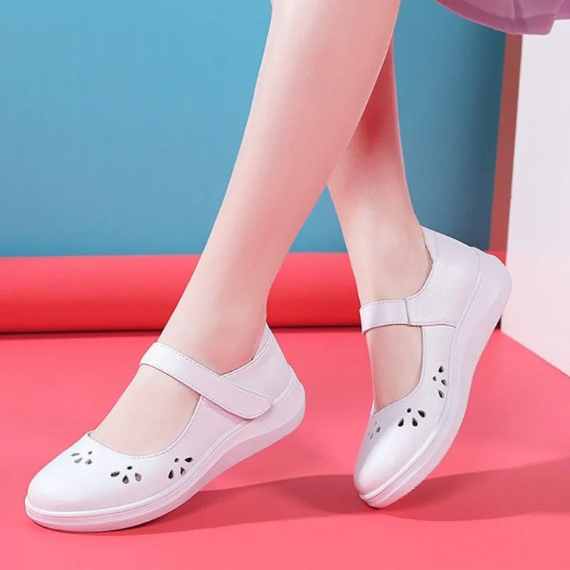 Women's Nursing Shoes Are Comfortable Soft Soled Flat Bottomed Non Slip Thick Soled Lightweight Breathable Fashionable Work Shoe