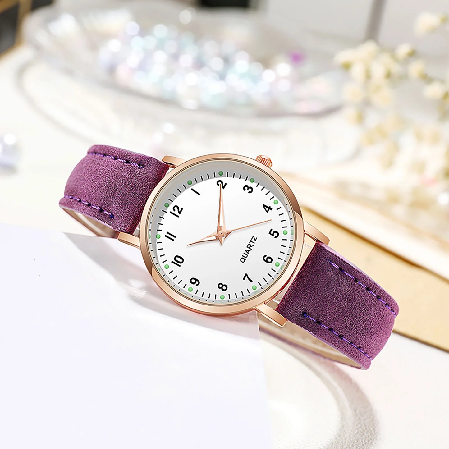 Fashion Temperament Ladies Belt Watch Analog Luminous Quartz Watch Fashionable Simple Style Quartz Wristwatch Reloj Mujer
