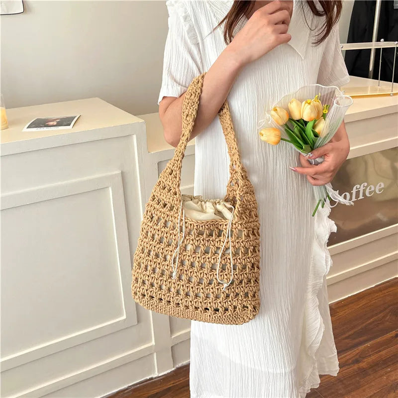Women's Knitted Shoulder Bag Large Capacity Lightweight Braid Underarm Bags Summer Handmade Crochet Tote Bags Weaving Beach Bags