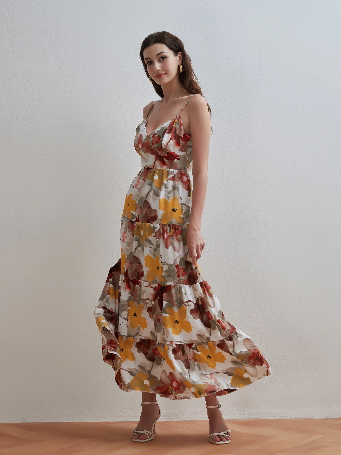 Women Summer Fashion Printed V-neck Dress Beach Style Sleeveless Halter Neck Tie-up Ruffled A-Line Dress Party Vacation Dresses