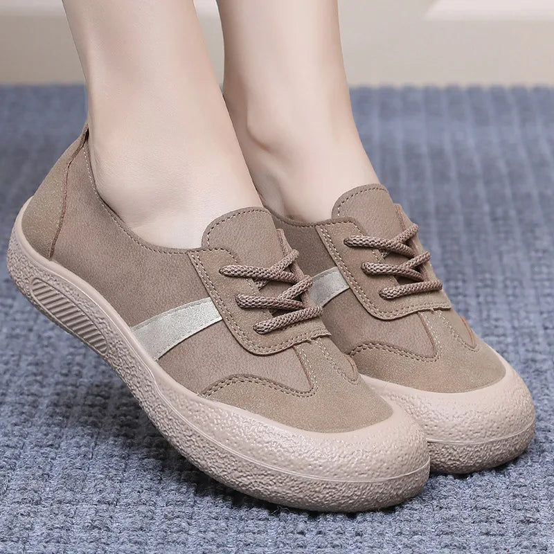 2025 New Women's Wide Toe Flat Shoes Spring Fashion Casual Comfortable College Style Soft Sports Footwear for Outdoor
