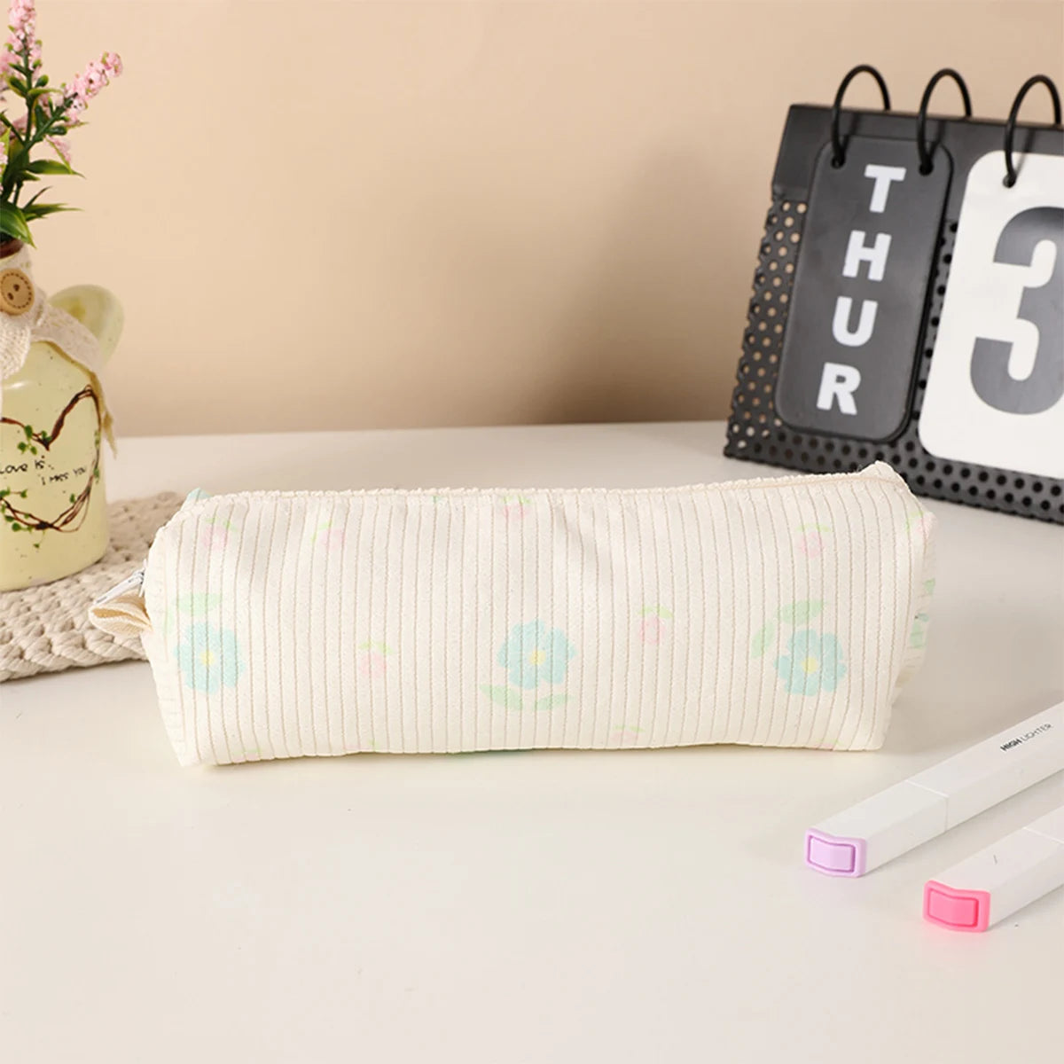 1 Pc Retro Floral Print Pencil Case, Office Desktop Finishing Storage Items Pencil Case, Small Fresh Stationery Storage Bag