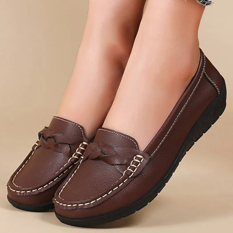 Fashion Women's Flat Shoes Breathable Loafers For Women Walking Moccasins Genuine Leather Footwear Shoes For Ladies