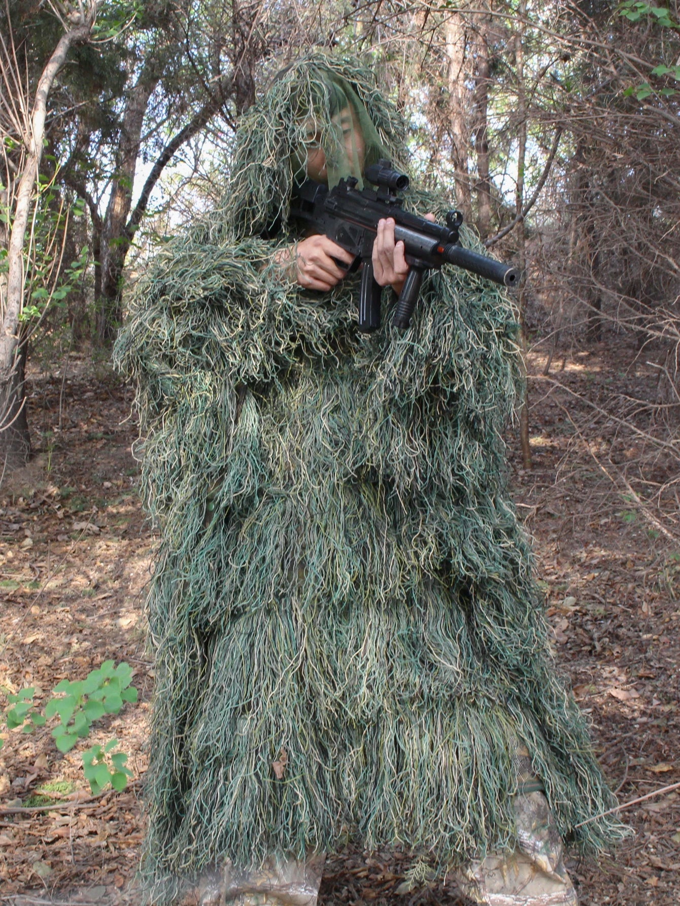 Men Outdoor Hunting Ghillie Suit Ghillie Clothes Top Men Camouflage Hunting Gilley Suit Outdoor Jungle Hunting Cloak Poncho
