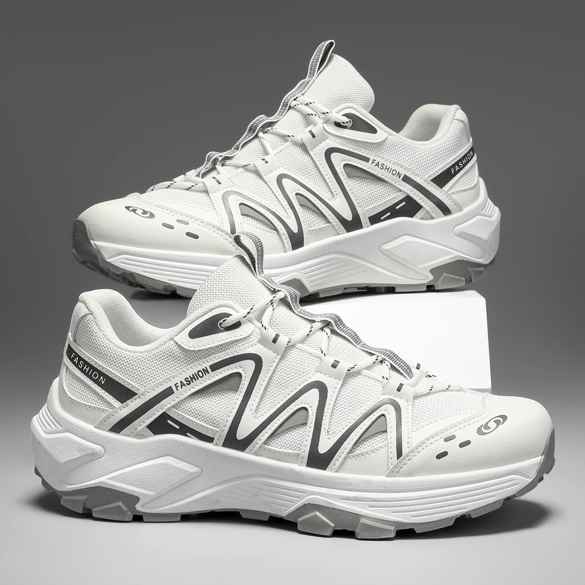 2025 Hiking Shoes Men's Spring Outdoor Sports Hiking Shoes Hunting Shoes Trend Shoes Hiking Cross-country Sneakers Ankle Boots