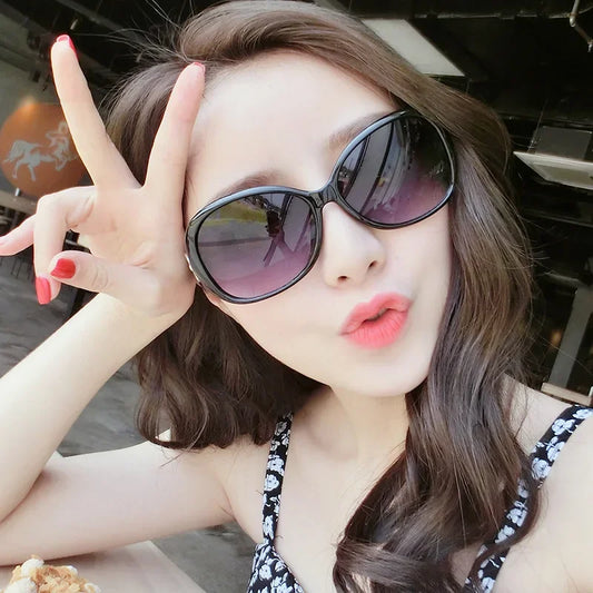 Fashion Sunglasses for Women Luxury Brand Design Retro Large Frame Sun Glasses Female Popular Colorful Vintage Gradient Eyewear