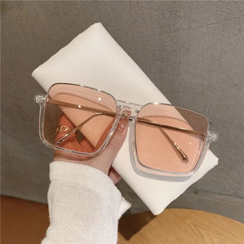 2021 New Vintage Fashion Sunglasses For Women Metal Square Frame Luxury Shades Pink Sun Glasses Photograph Sun Eyewear UV400