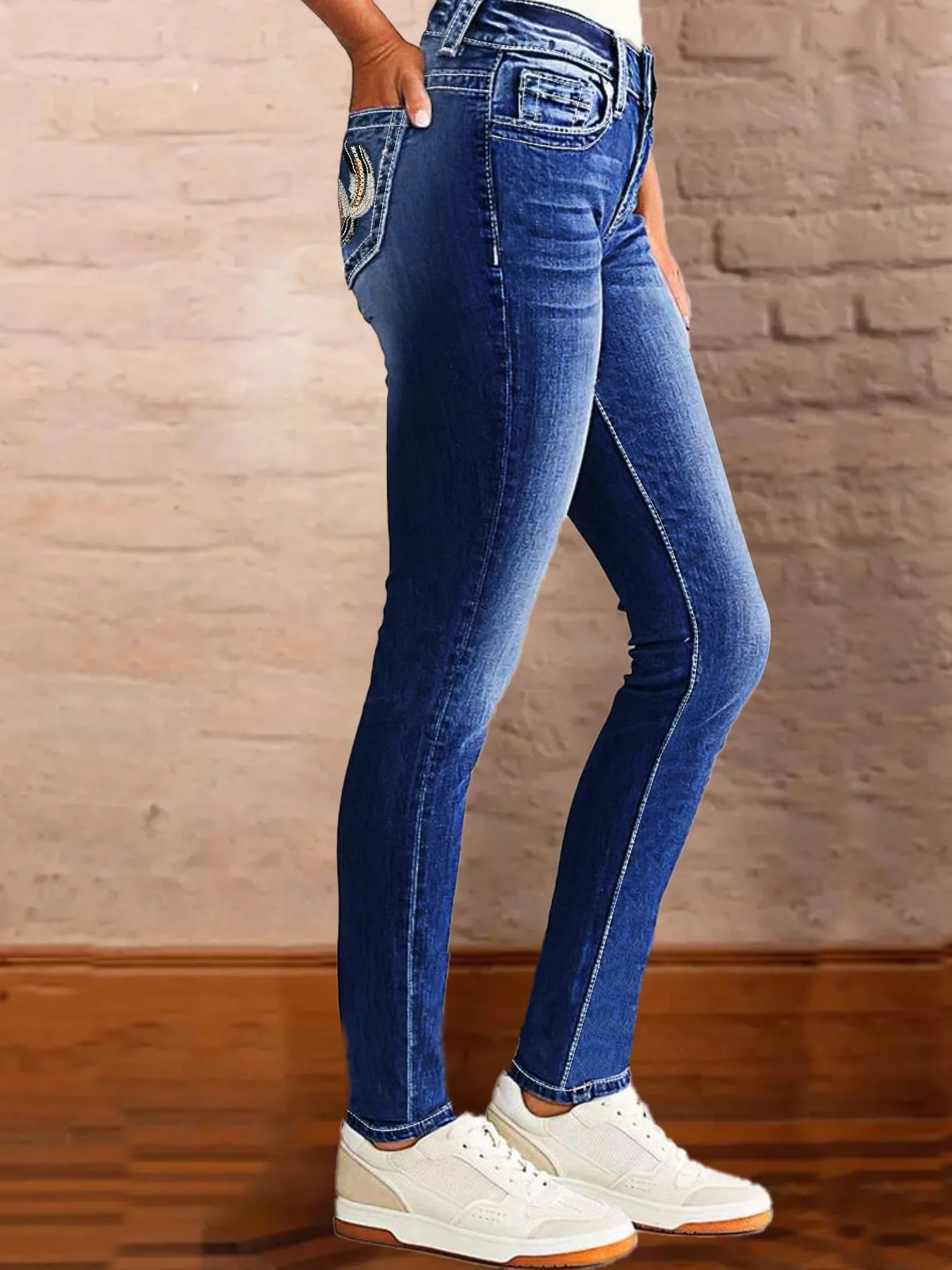 Blue Large Size Horseshoe Graphic Embroidery Back Bag Pants High Waist Elegant Mature Four Seasons Women's Large Size Jeans