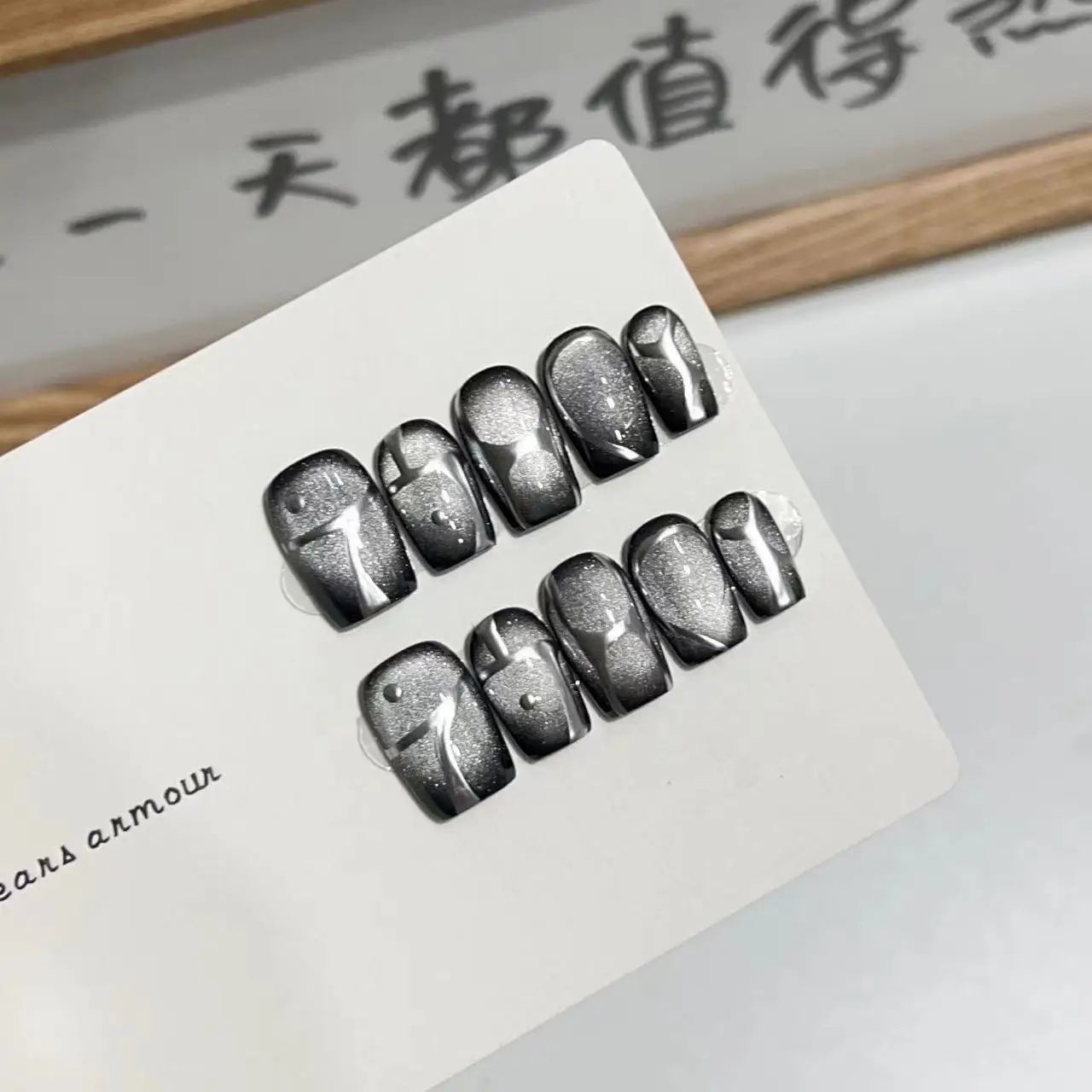 10Pcs Short Sweet and Cool Handmade Press On Nails Full Cover Design Round Head Fake Nail Artificial Manicure Wearable Nail Tips