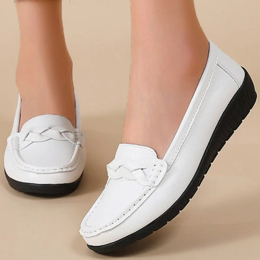 Fashion Women's Flat Shoes Breathable Loafers For Women Walking Moccasins Genuine Leather Footwear Shoes For Ladies