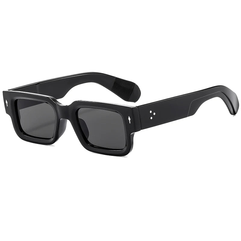 Classical High Square Rivet Sunglasses Men Women Fashion Eyeglasses Men Punk Rectangle Design Sun Glasses Retro Glasses UV400